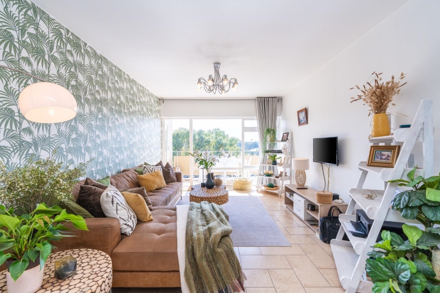2 Bedroom Property for Sale in Green Point Western Cape